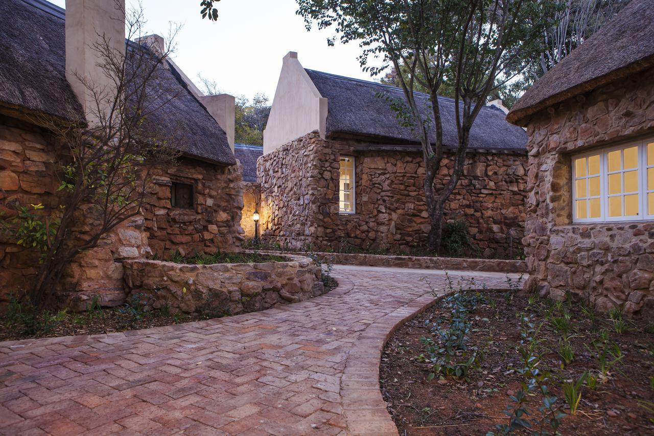 Pierneef'S Kraal Hotell Pretoria-Noord Exteriör bild