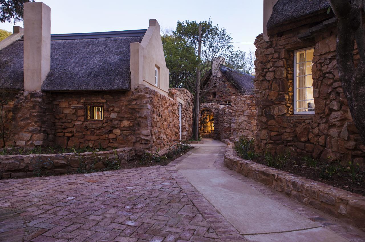 Pierneef'S Kraal Hotell Pretoria-Noord Exteriör bild