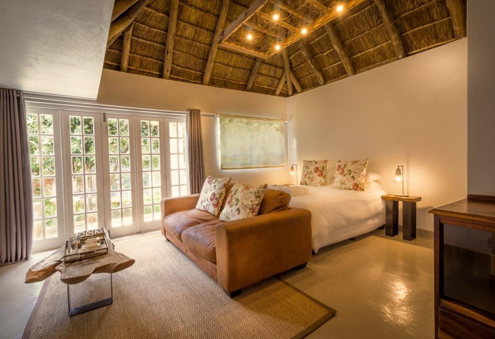 Pierneef'S Kraal Hotell Pretoria-Noord Exteriör bild